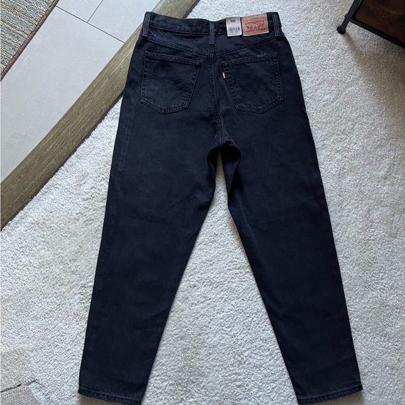 NWT Levi's High Waisted Mom Jeans Size 29/27 - Picture 6 of 12